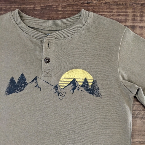 Art Class Henley Tee Shirt - Picture 7 of 8